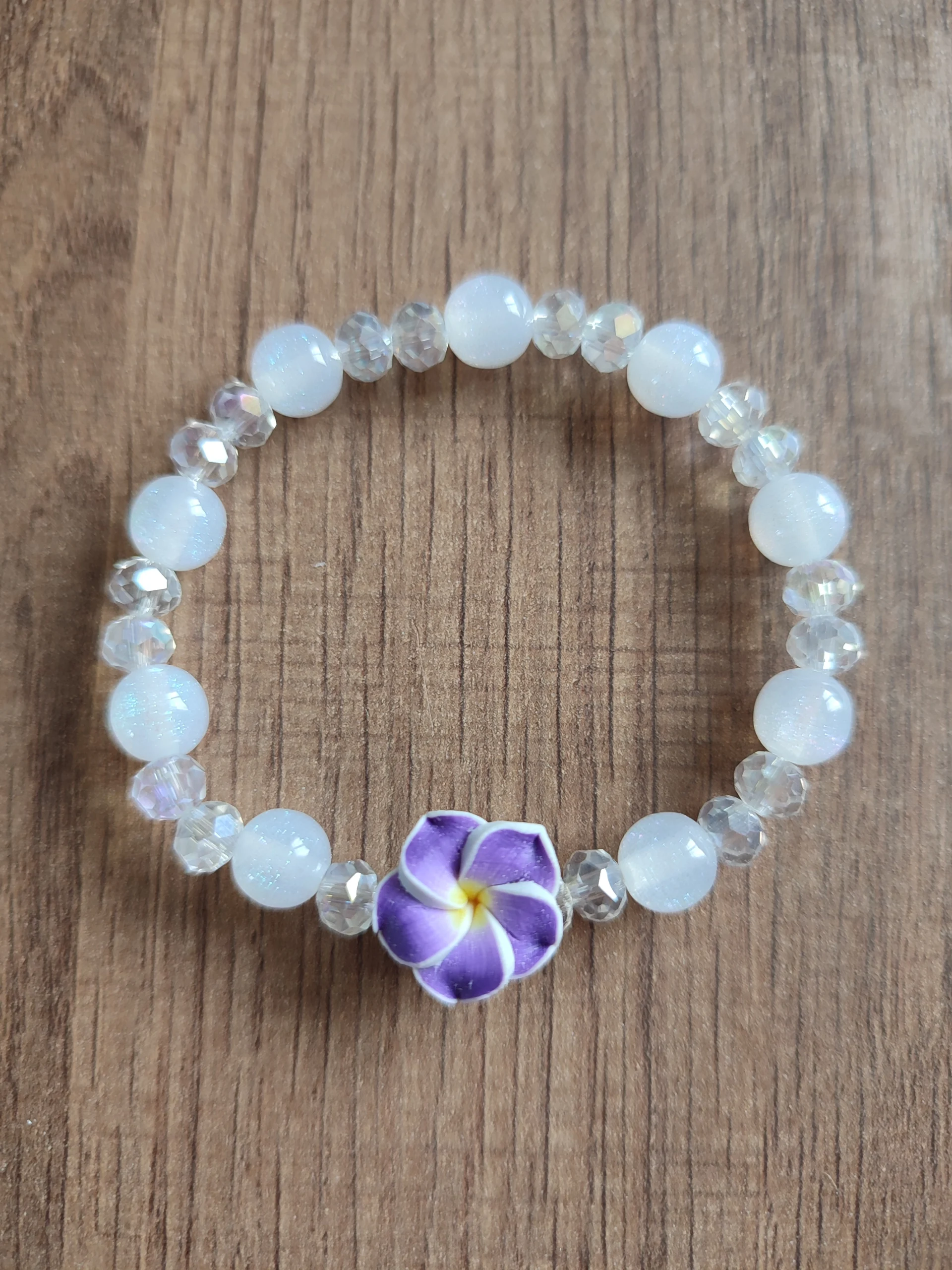 Bracelet de perle de la collection Tiaré Cristal de couleur violet