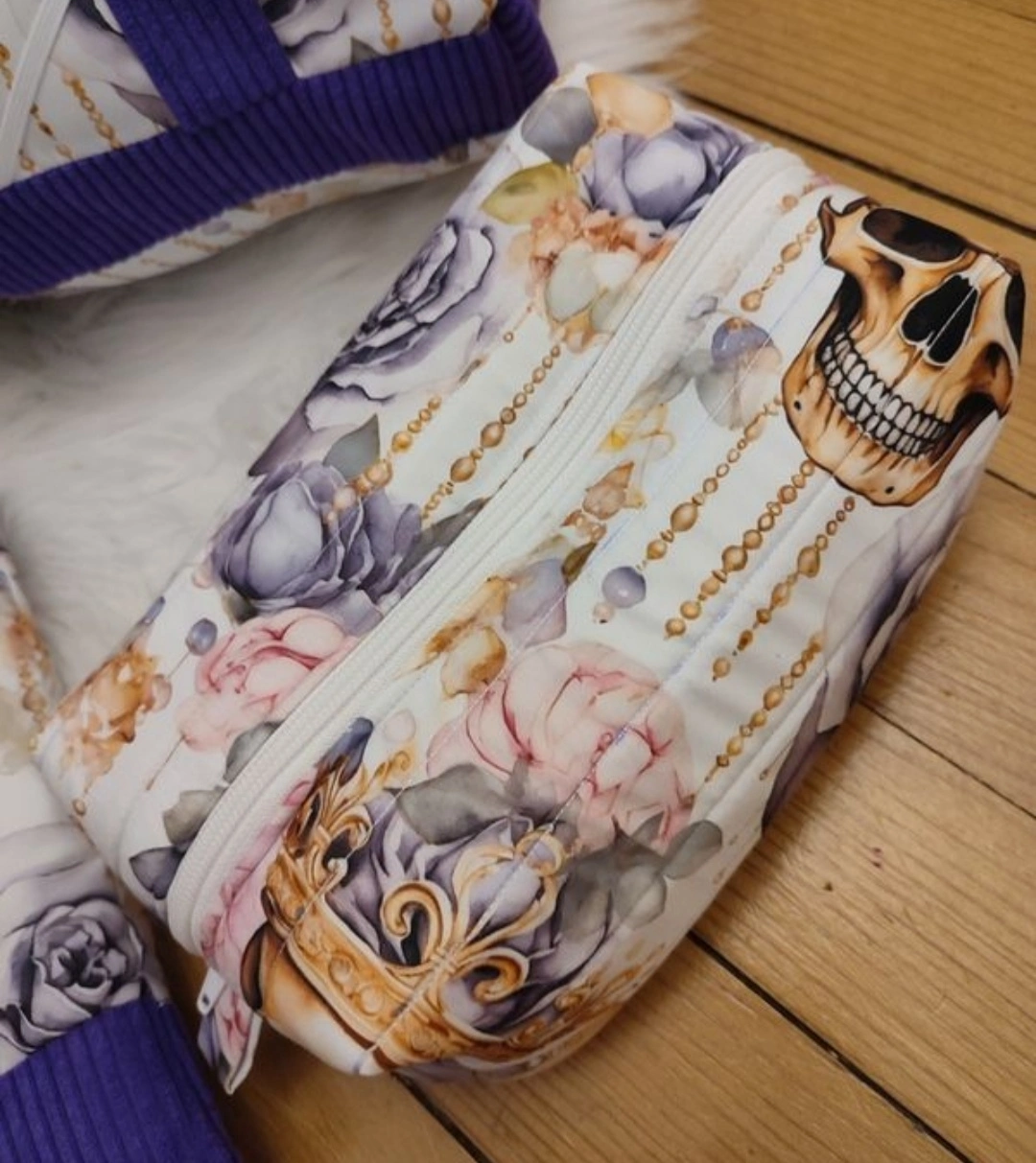 trousse de toilette de la collection Vanité royale vu du dessus