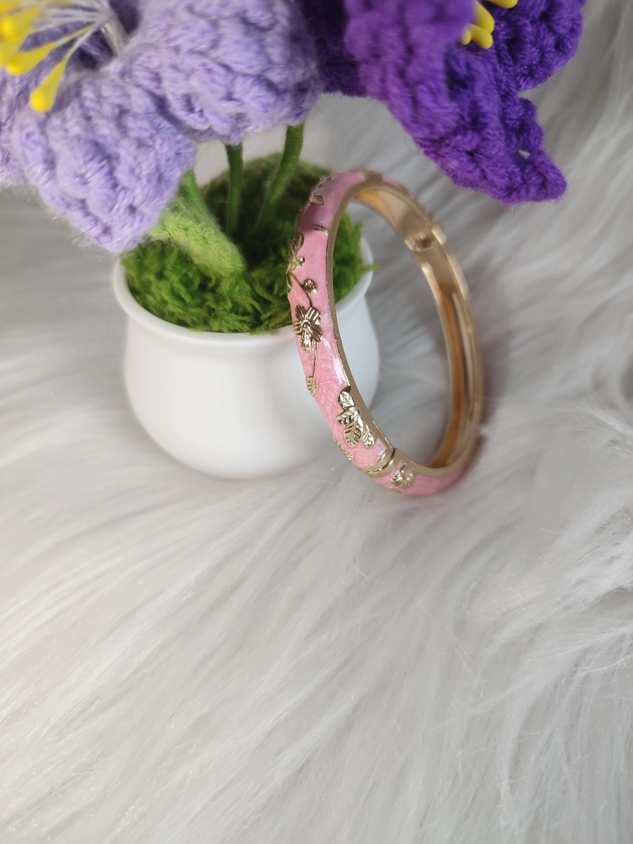 Bracelet de la collection Feuille d'or de couleur rose
